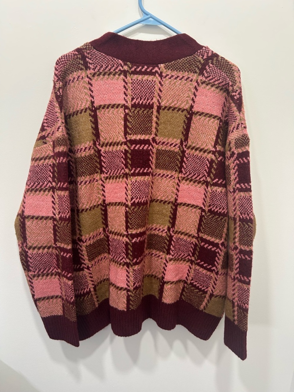 Black Tape Cardigan XL Red Pink Button Grandma Core Oversized Cozy Long Sleeve - Picture 6 of 9